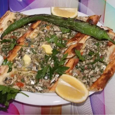 Hamsili Pide